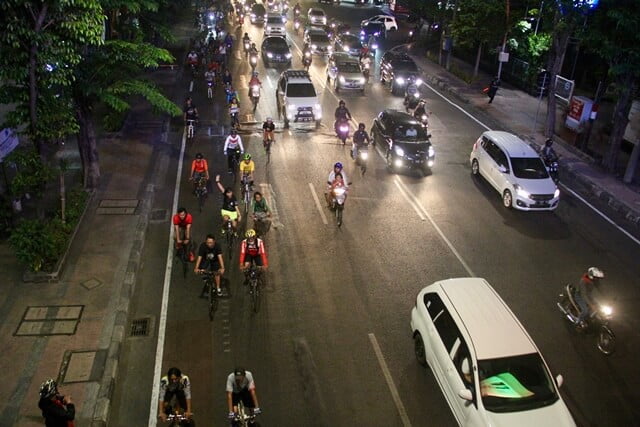 Kenapa Bersepeda Jadi Cara Terbaik untuk Menelusuri Surabaya?