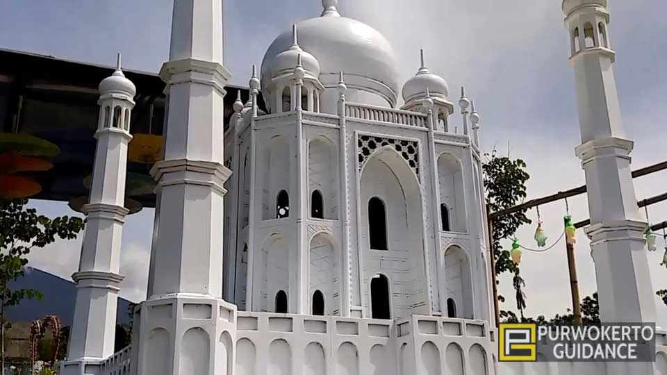 Small World Purwokerto
