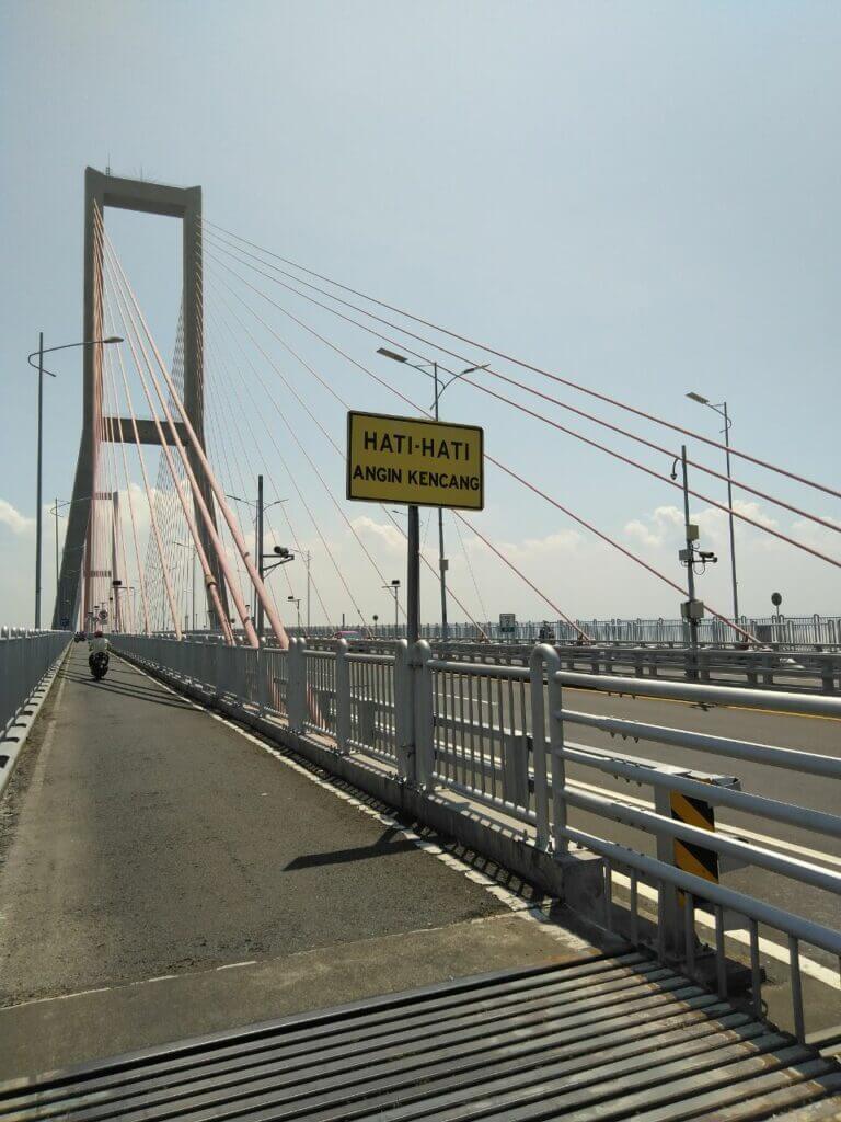Jembatan Suramadu - Helmi Santosa