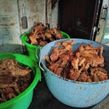 Ayam Bakar Mak Gogok, Olahan Kuliner Ayam Kampung dari Blora 