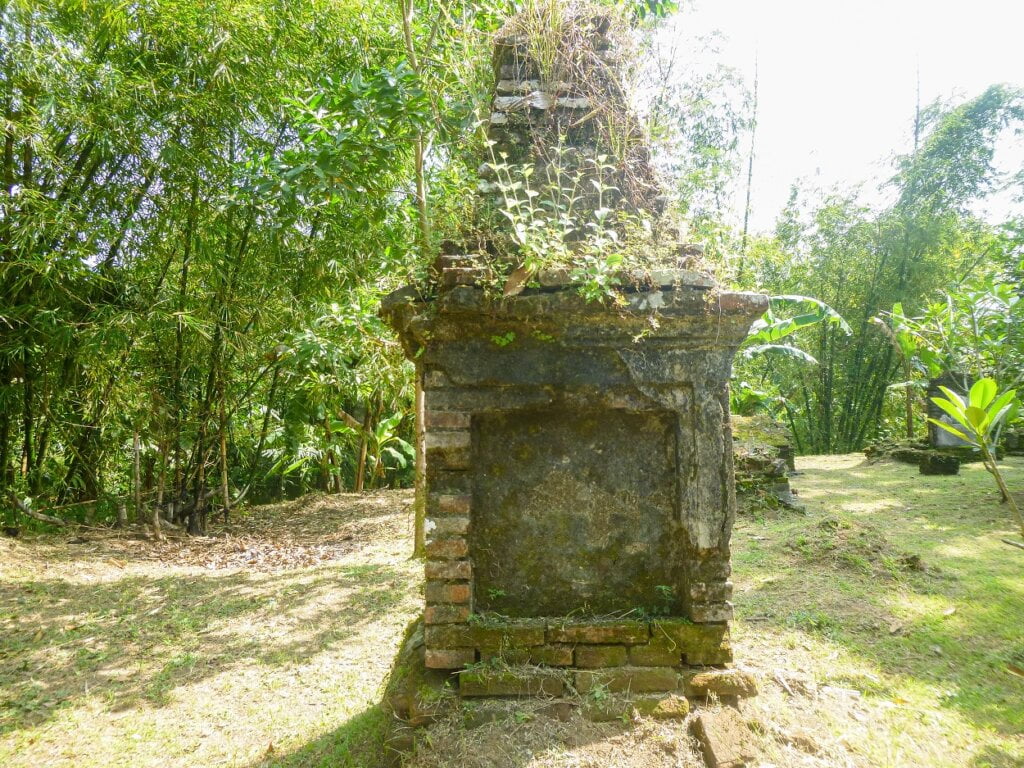 Makam Obelisk 