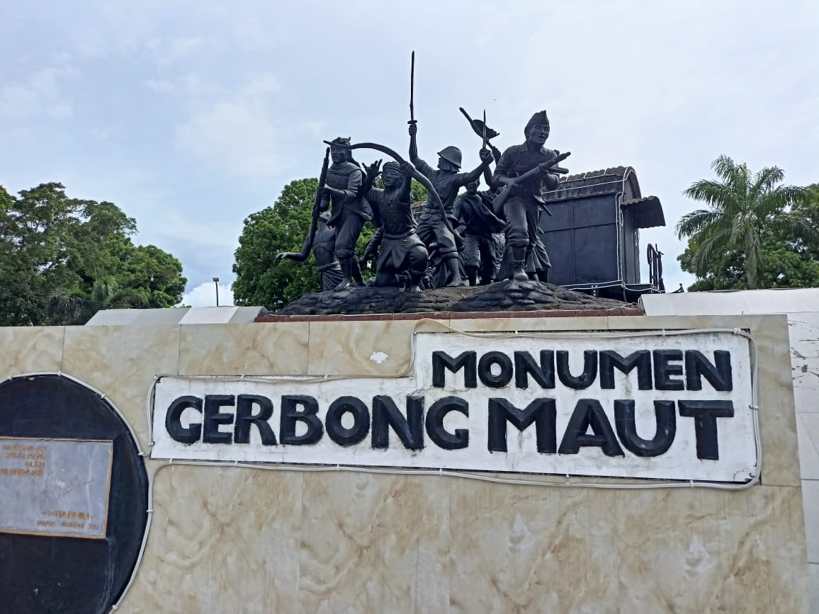 Mengenang Para Pahlawan di Monumen Gerbong Maut Bondowoso