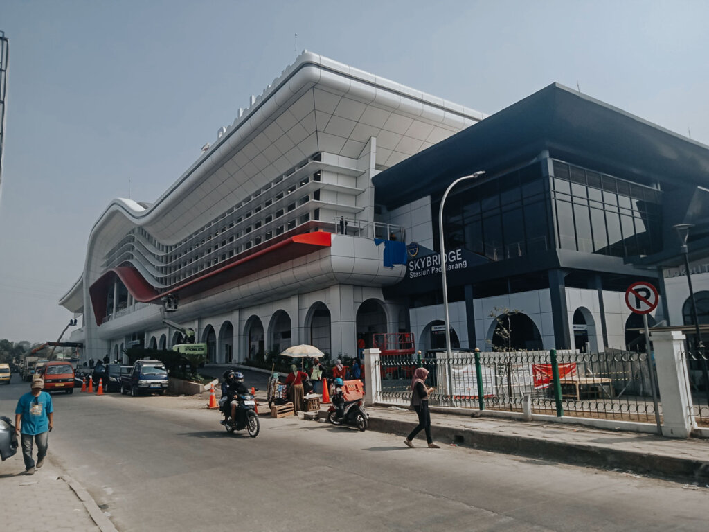 Stasiun kereta cepat Indonesia-China [KCIC] di Padalarang/Djoko Subinarto