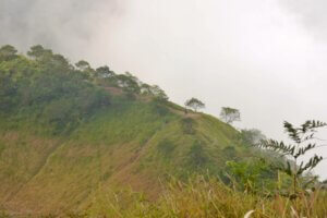 Panduan Pendakian Gunung Kembang via Blembem Wonosobo