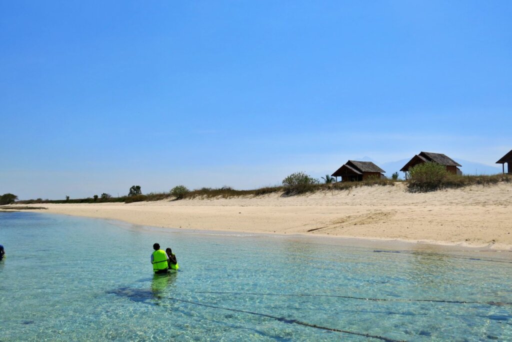 Pulau Paserang, Mutiara di Selat Alas Sumbawa