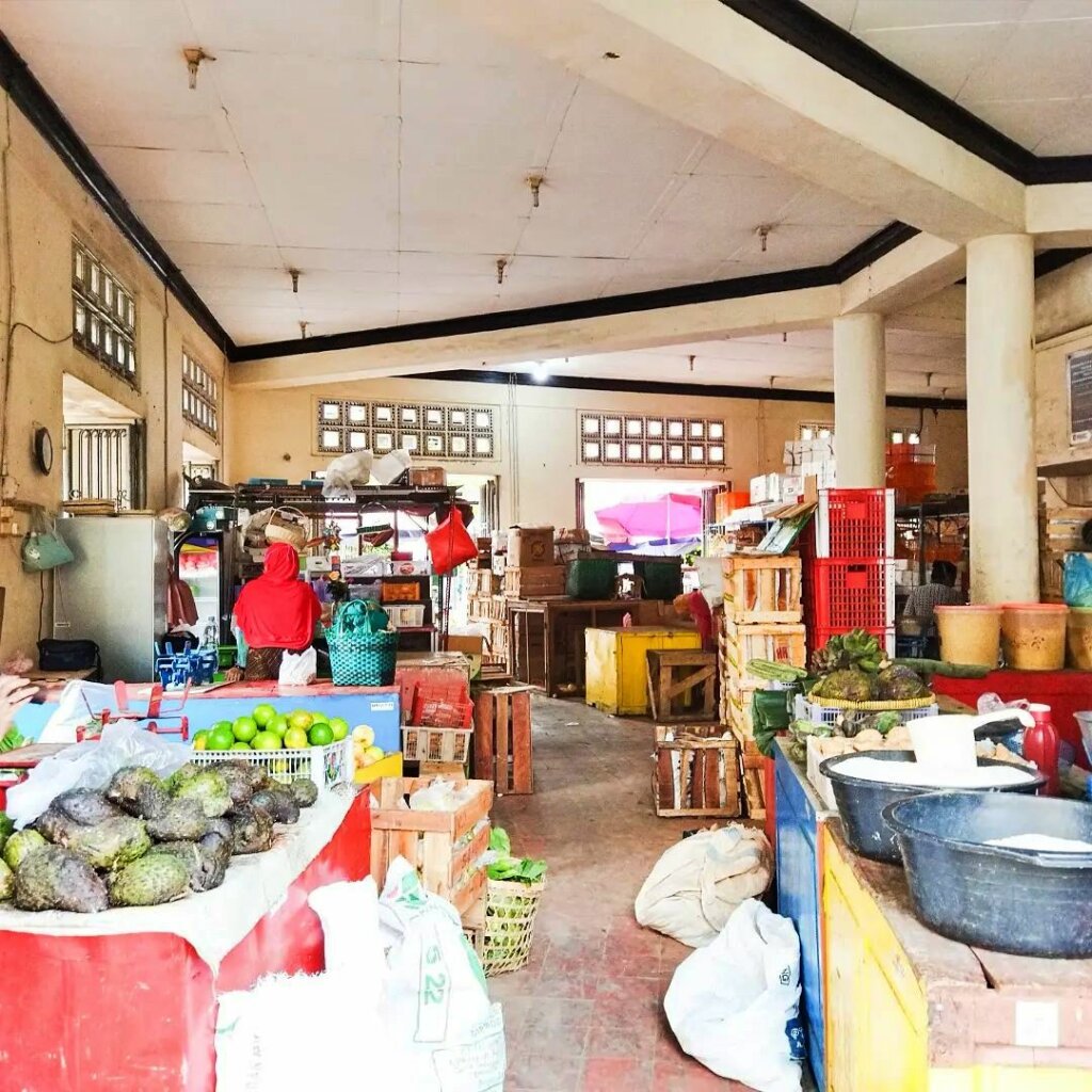 Sepenggal Kisah Eksistensi Pasar Gede Hardjonagoro Solo yang Terlupakan