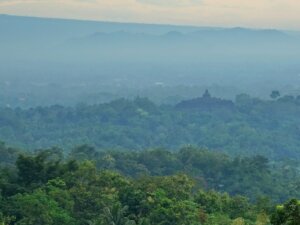 Telusur Candi-Candi Buddha di sekitar Borobudur