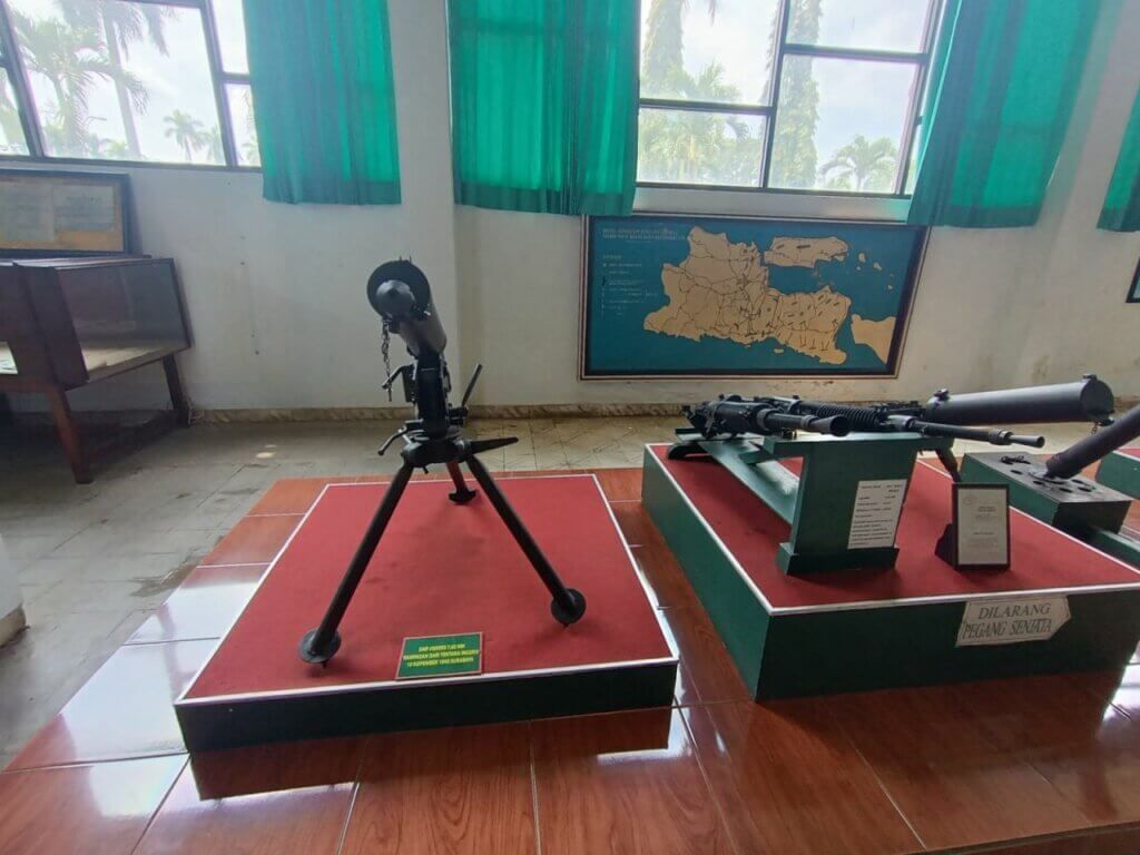 Menengok Koleksi Militer Museum Brawijaya Malang