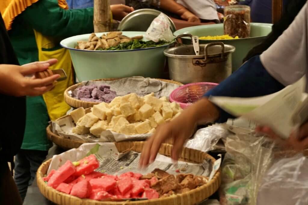 Belajar Merawat Kebudayaan Dari Festival Peken Pinggul Klaten