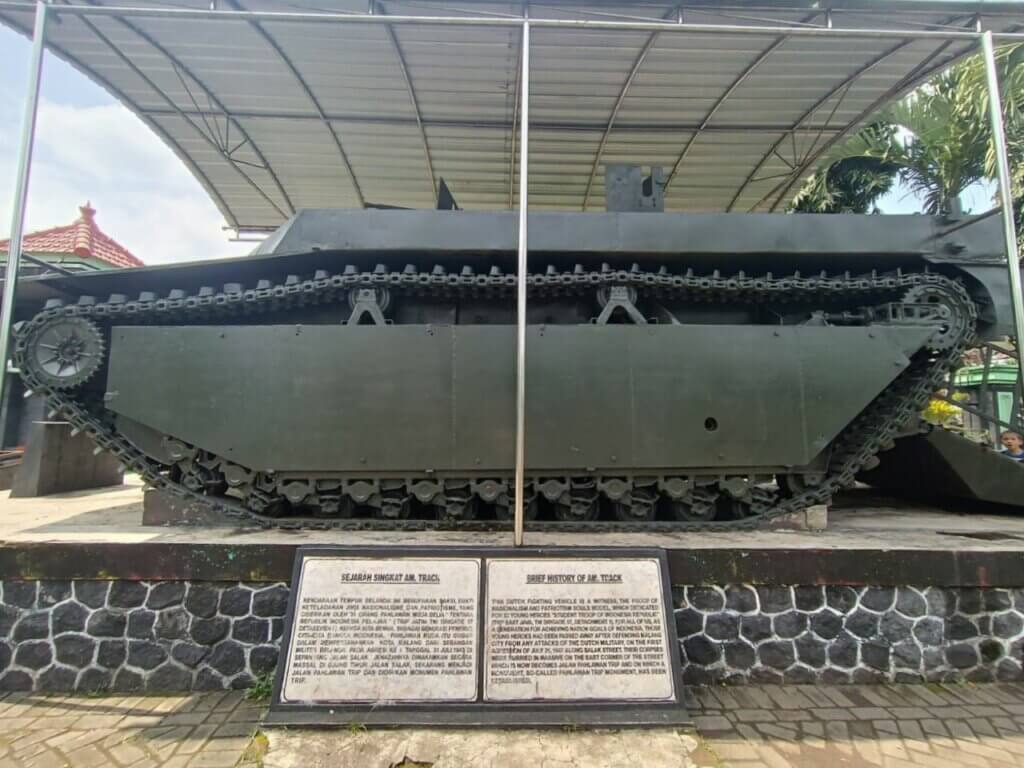 Menengok Koleksi Militer Museum Brawijaya Malang