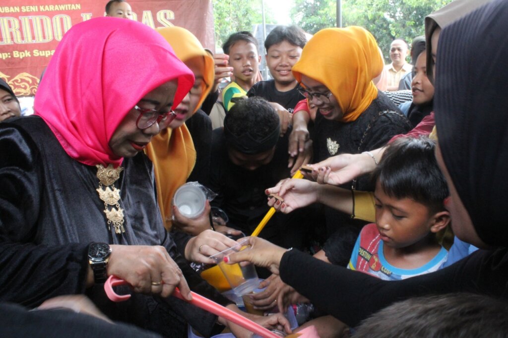 Melihat Keunikan Prosesi Sedekah Bumi Desa Ngombak Grobogan