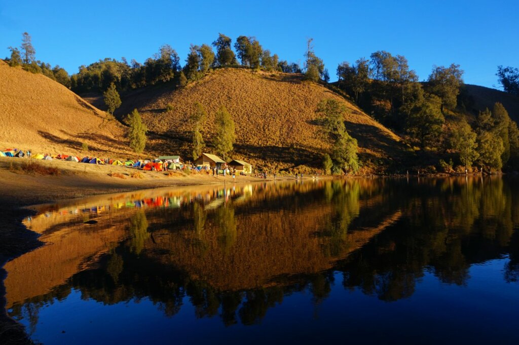 Kilas Balik: Ranu Kumbolo dalam Bingkai Lensa (2)