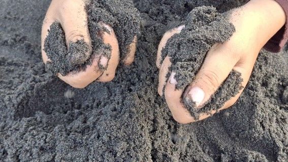 Pantai Jetis, Destinasi “Healing” Ekonomis di Purworejo