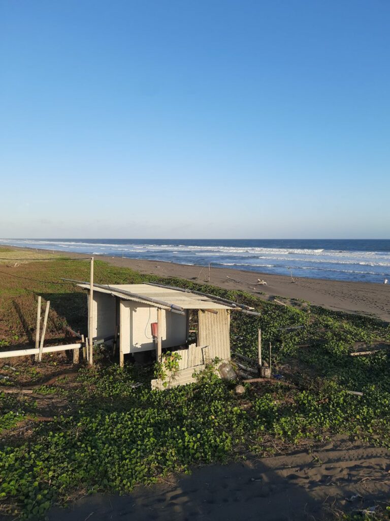 Pantai Jetis, Destinasi “Healing” Ekonomis di Purworejo