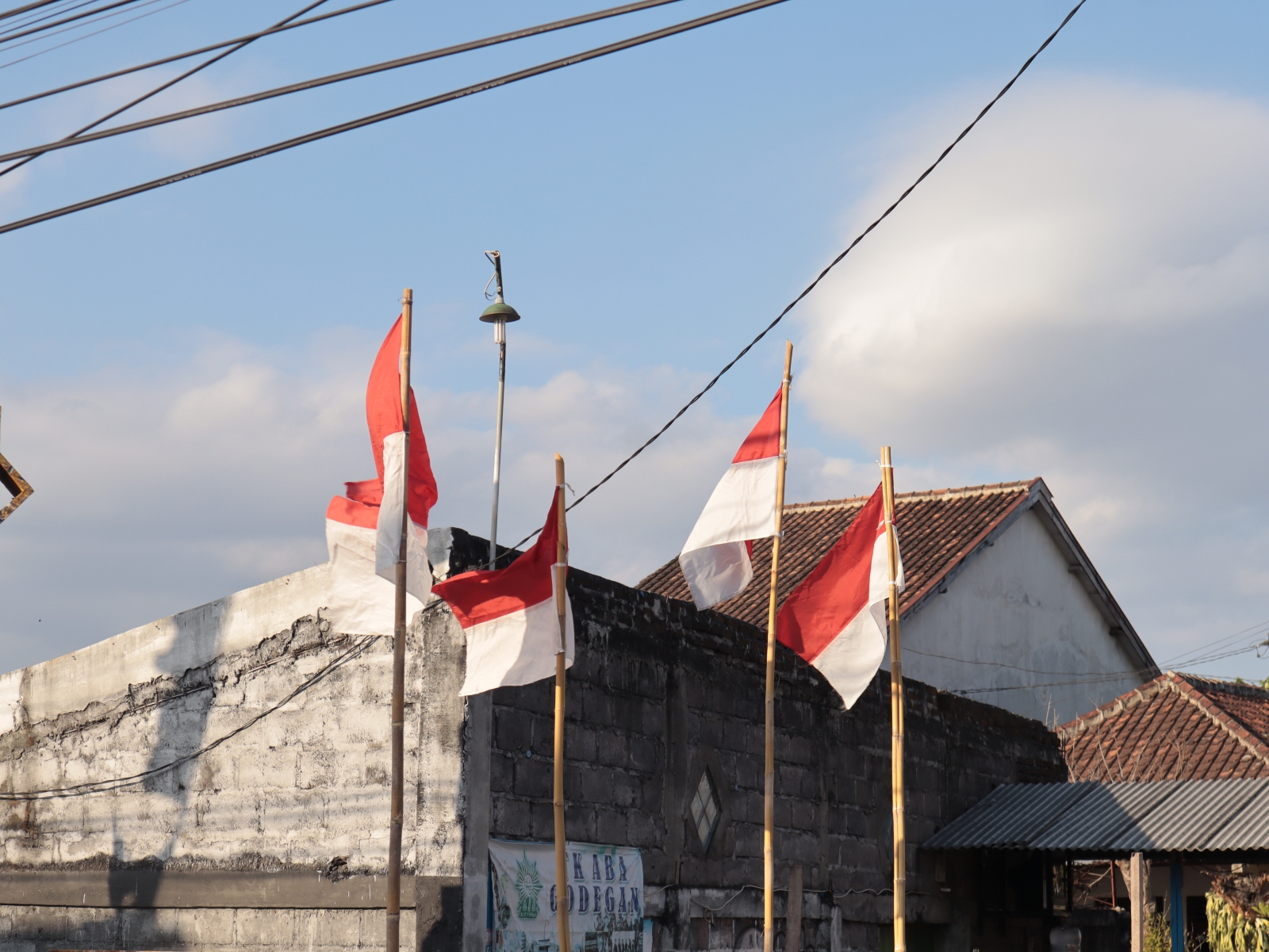 Siapakah yang Sebenarnya Merdeka Hari Ini?