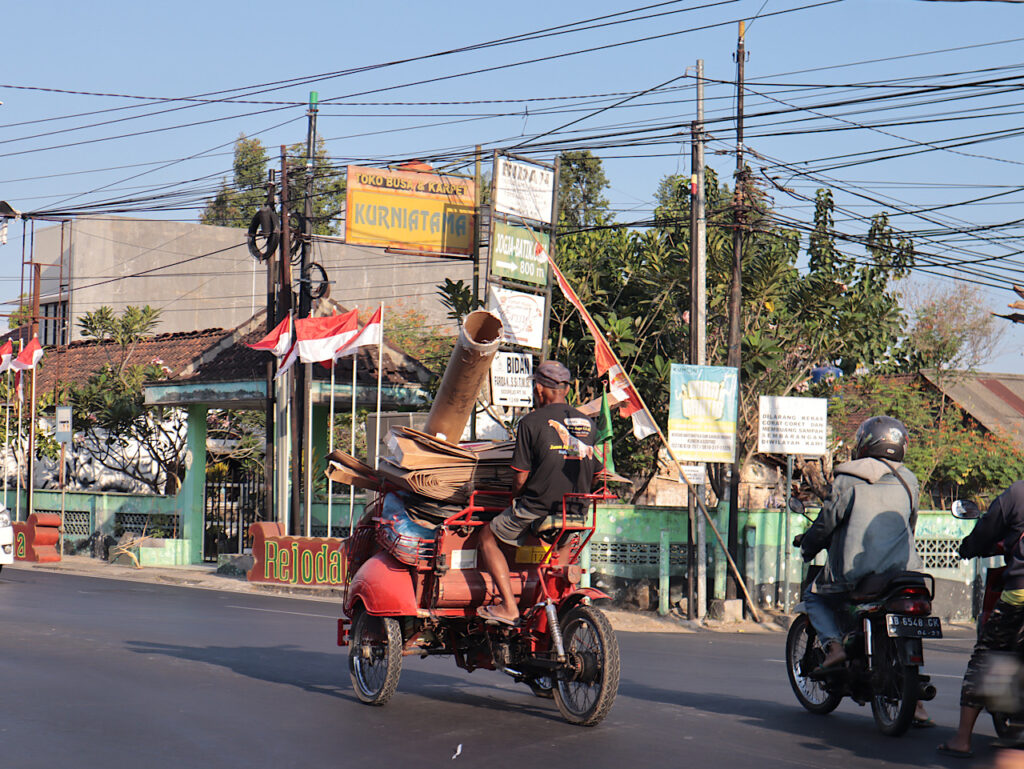 Siapakah yang Sebenarnya Merdeka Hari Ini?