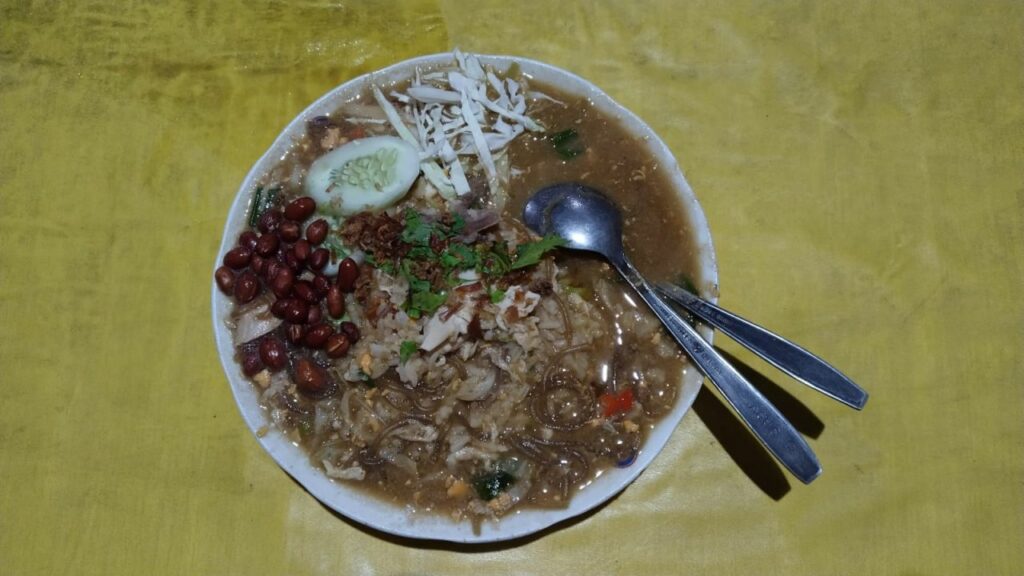 “Sego Godog” di Warung Bakmi Gilang