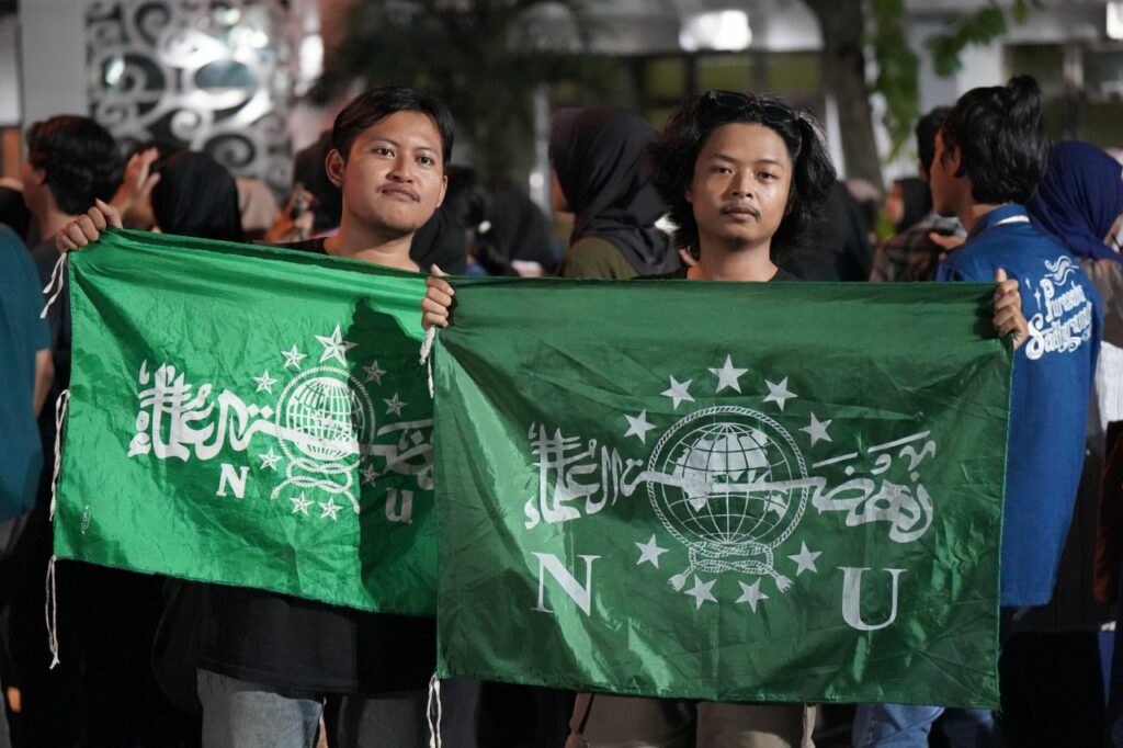 Majelis Al-Lobyu dan Jalan Lain Menyanyikan Puisi