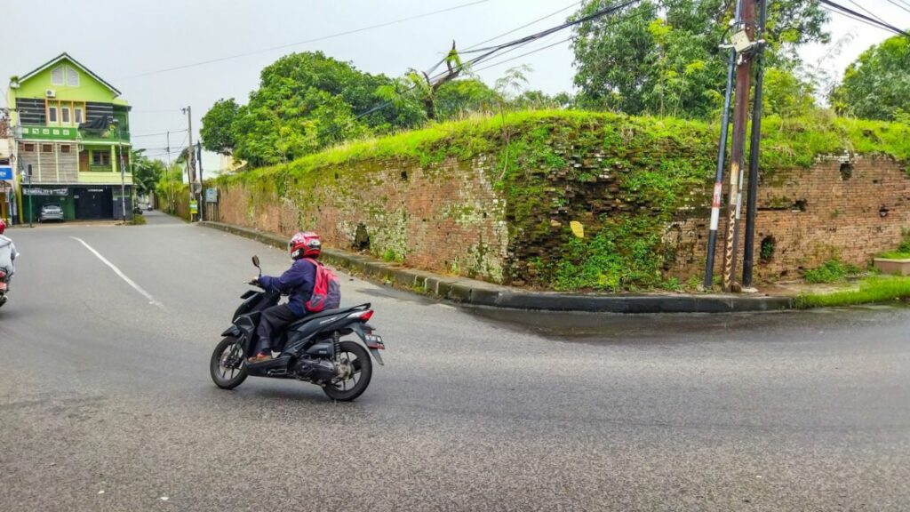 Sepenggal Kisah Penelusuran Jejak Pewaris Takhta Keraton Kartasura