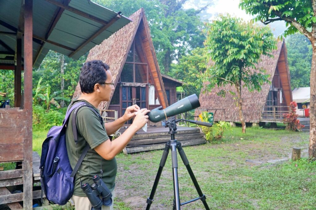 Ekowisata Malagufuk: Menjaga Rumah Cenderawasih, Bukan “Cenderasawit”