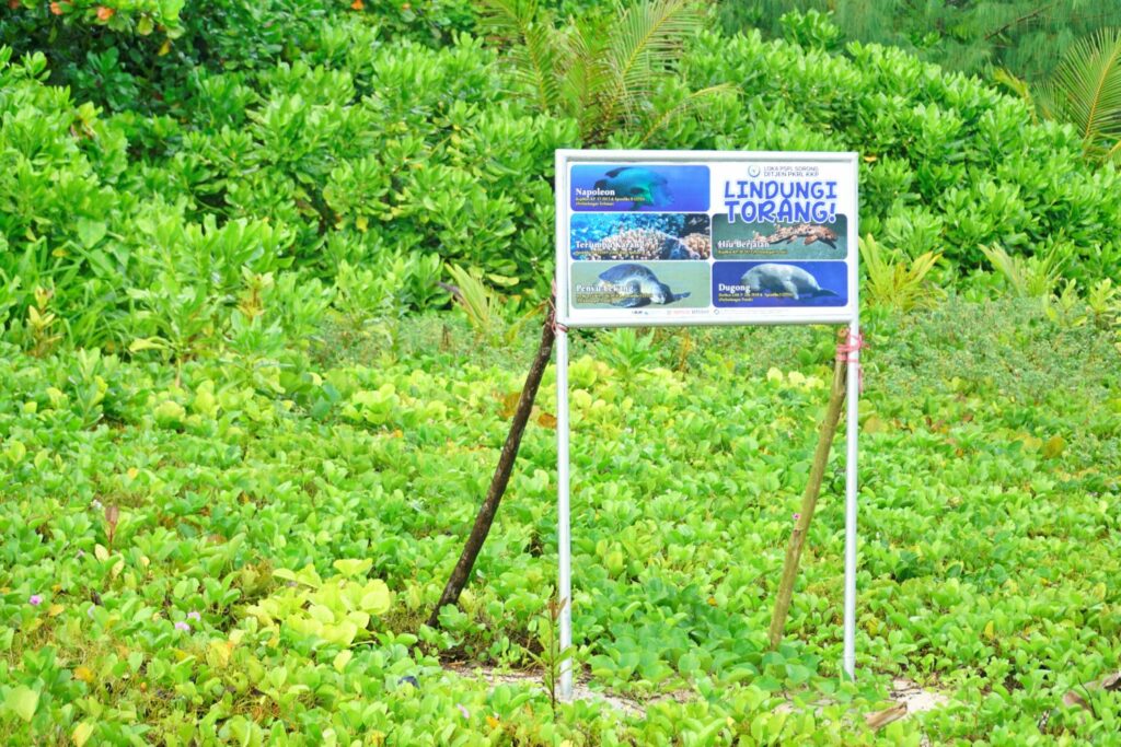 Pulau Um dan Petuah-Petuah Kehidupan