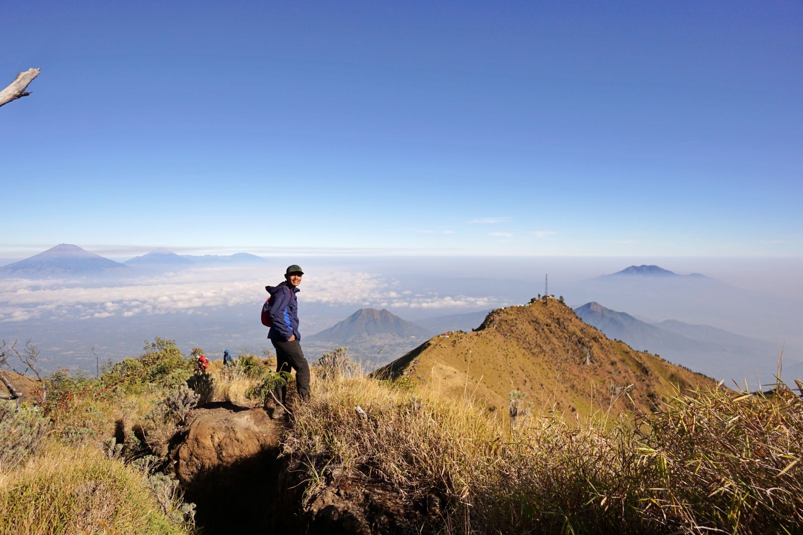 Ingin Mendaki Gunung Merbabu dari Magelang? Cobalah via Jalur Suwanting dan Wekas