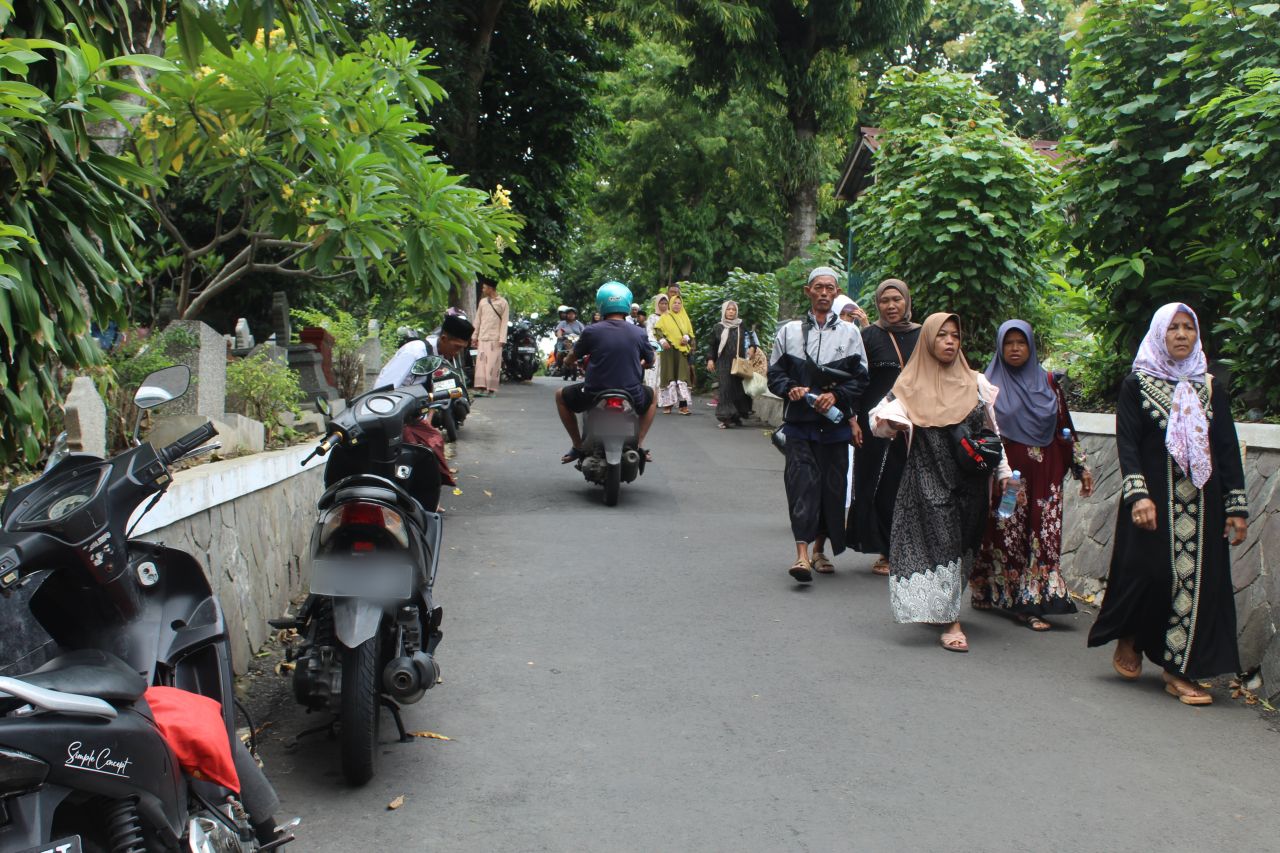 Berziarah ke Makam K.H. Sholeh Darat, Mahaguru Ulama Nusantara